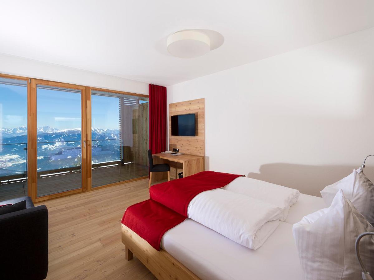 Alpinhotel Pacheiner Treffen Exterior foto