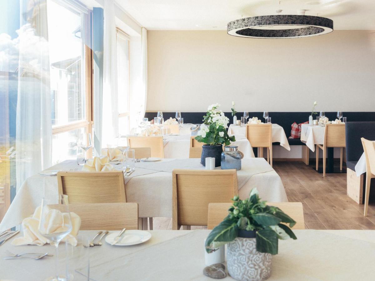 Alpinhotel Pacheiner Treffen Exterior foto